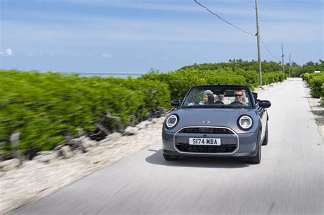 Mini Unleashes A Sportier Side The New Cooper S Convertible Geeky Gadgets Mini Unleashes A Sportier Side The New Cooper S Convertible Geeky Gadgets