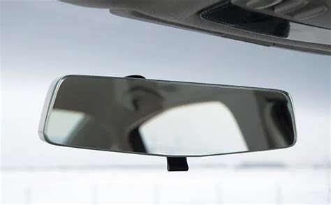 Mirrors Feature Integration Magna