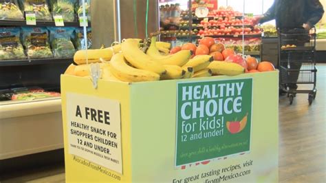 Missoula Grocery Stores Offer Free Fruit For Kids