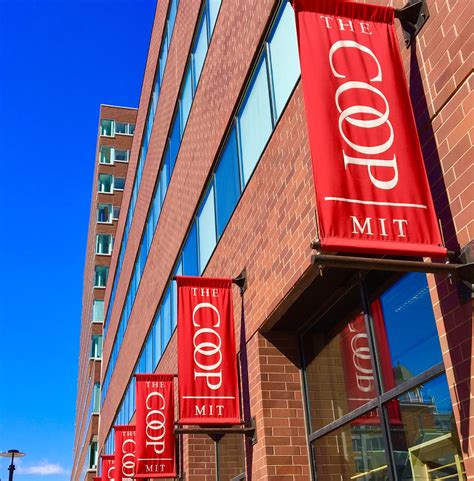 5 Ways MIT Coop Kendall Square