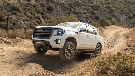 Most People Won T Take The 2022 Gmc Yukon At4 Off Road But They Totally Should