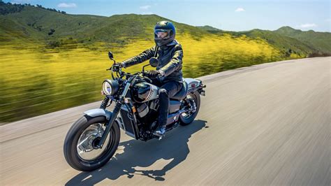 Beginner's Guide: Top Tips for Choosing the Right Motorcycles for Beginners