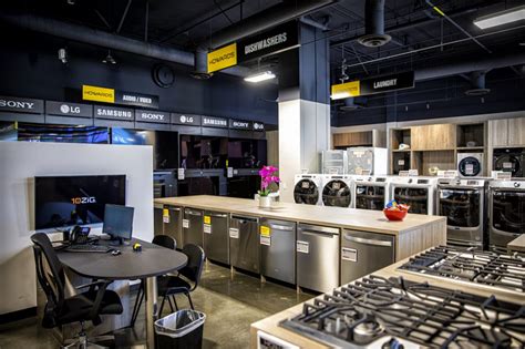 Must Watch Disruptive Appliance Experience Store Opens In West Los Angeles Hosts Grand Opening In June Sm Mirror