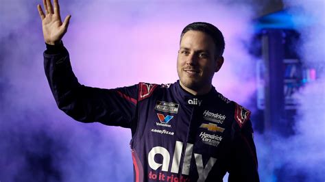 Nascar Homestead Qualifying Results Alex Bowman On The Pole As Starting Lineup Set Yahoo Sports