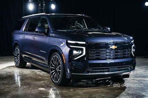 New 2025 Chevrolet Suburban Model Research Markquart Motors