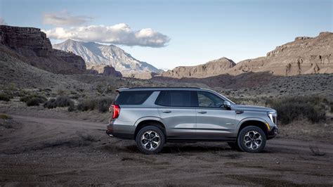 New 2025 Gmc Yukon Xl At4 Ultimate Suv In Pag251725 West Herr Auto Group