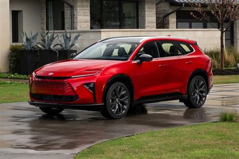 New Toyota Crown Signia For Sale In Madison Wi Edmunds