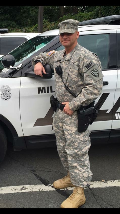 New York Military Police Soldier Finds Path To Civilian Law Enforcement Career National Guard News Features The National Guard New York Military Police Soldier Finds Path To Civilian Law Enforcement Career National Guard News Features The National Guard