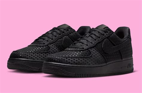 Nike Air Force 1 Low Amp Quot Valentine S Day Triple Black Amp Quot 2026