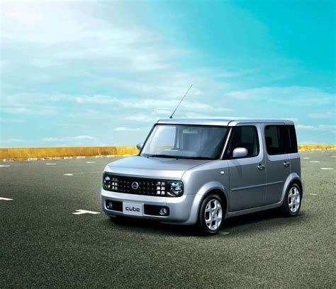 Discover the Ultimate Nissan Cube: Features, Reviews, and Buying Tips