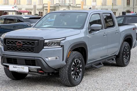 Nissan Frontier Buyer S Guide Features Tips Jc Whitney Nissan Frontier Buyer S Guide Features Tips Jc Whitney