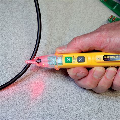 Top Benefits of Using a Noncontact Voltage Tester for Safe Electrical Work