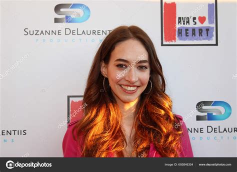 North Hollywood Los Angeles November 2023 Red Carpet Arrivals Suzanne