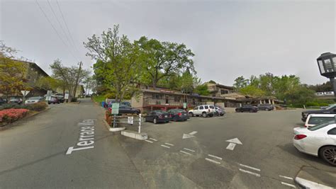 Discover the Charm of Oak Hill Road: A Local’s Guide