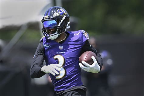 Odell Beckham Jr Suits Up For First Time In 16 Months As Ravens Begin