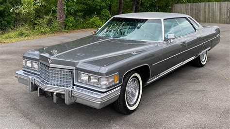 Old Cadillac Models: A Complete History and Collector's Guide