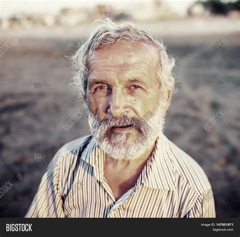 Old Man Portrait Image Amp Photo Free Trial Bigstock