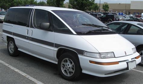 Oldsmobile Silhouette Minivan: A Nostalgic Look at the Classic Family Vehicle