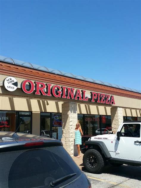 Original Pizza Italian Restaurant Overland Park Photos Restaurant Reviews Order Online Food Delivery Tripadvisor
