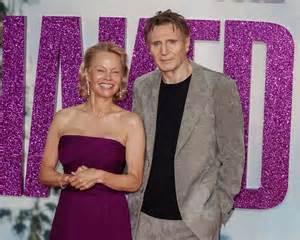 Pamela Anderson Declares Amp 39 Love Is In The Air Amp 39 Amid Amp 39 Budding Romance