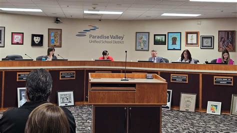 Paradise Valley District Oks Pay Boost Performance Plan