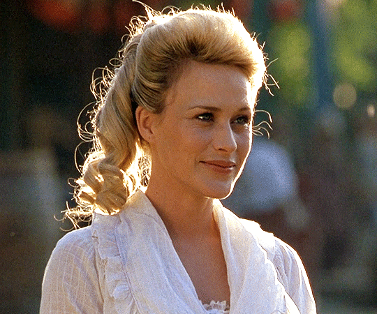 Patricia Arquette Kissin Kate Barlow