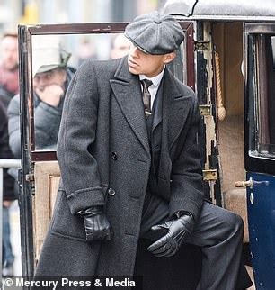 Peaky Blinders Season Five Aidan Gillen And Newcomer Daryl Mccormack Film Daily Mail Online