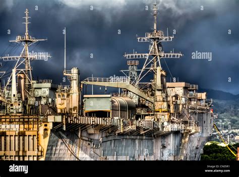 Pearl Harbor Naval Shipyard Hi Res Stock Photography And Images Alamy
