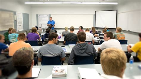 Penn State Shenango Classroom Undergraduate Admissions