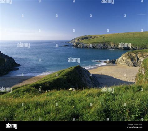Pentire Head Amp Portquin Bay Stock Photo Alamy