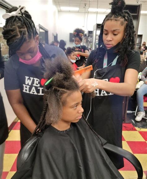 Petersburg Students Receive Free Hair Services At Community Day