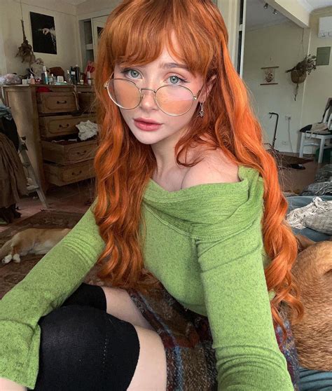 Petite Redheads With Glasses Anyone R Sfwredheads Petite Redheads With Glasses Anyone R Sfwredheads