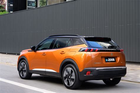 Peugeot E 2008 Gt Um Suv El Trico Com Pre O De Fiat Quatro Rodas Peugeot E 2008 Gt Um Suv El Trico Com Pre O De Fiat Quatro Rodas