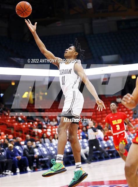 Photo 1 In The North Lawndale Vs Chicago Mt Carmel Chicago Elite