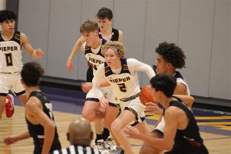 Photo Gallery Varsity Boys Basketball Vs Great Hearts Northern Oaks