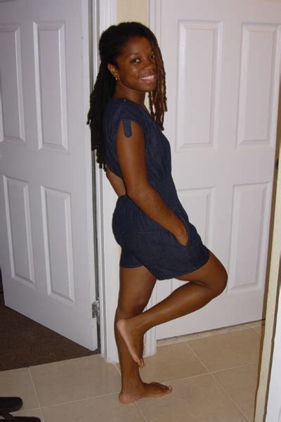 Photographic Height Weight Chart 5 2 120 Lbs Bmi 22 Photographic Height Weight Chart 5 2 120 Lbs Bmi 22