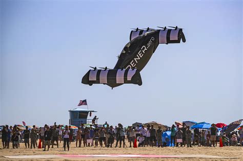 Photos Pacific Airshow Goes High And Mighty Over Huntington Beach Los Angeles Times