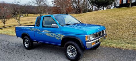 Pickup Nissan 1995: A Complete Buyer's Guide and Restoration Tips