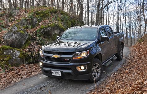 Pickup Review 2015 Chevrolet Colorado Driving