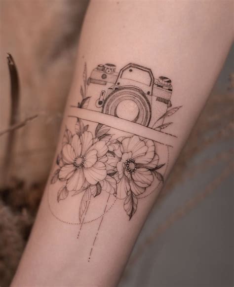 Pin By Tabata Neves On Tatuagens Camera Tattoos Camera Tattoo