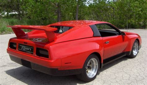 Pontiac Tojan: A Complete History and Review of the Classic Car