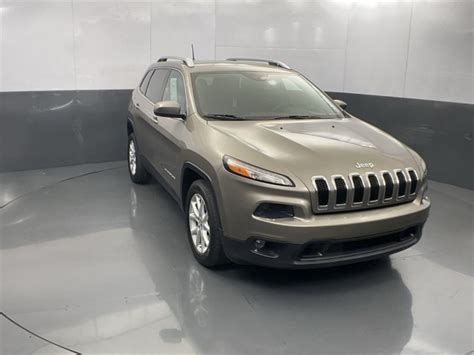 Pre Owned 2019 Jeep Cherokee Latitude 4D Sport Utility In Bluffton F4247a Stokes Toyota Hilton Head