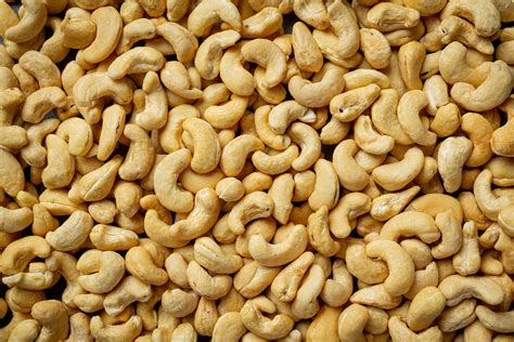Premium Photo Roasted Cashew Nuts