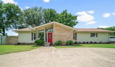 Pryor Creek Ok Homes For Sale Real Estate Homes Com Pryor Creek Ok Homes For Sale Real Estate Homes Com