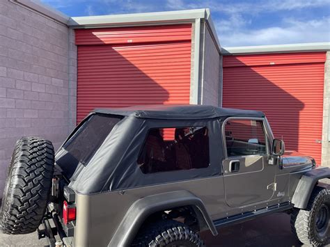 Quadratop Adventure Top Replacement Soft Top For 04 06 Jeep Wrangler Unlimited Lj Quadratop Adventure Top Replacement Soft Top For 04 06 Jeep Wrangler Unlimited Lj