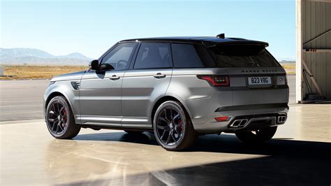 Range Rover Sport 2022: Key Features, Design, and Performance Insights