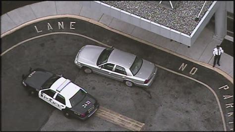 Raw Video Body Found Outside Crozer Chester Medical Ctr 6Abc