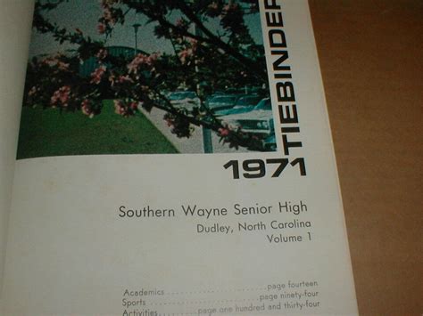 Reprint 1971 Yearbook Southern Wayne High School Dudley North Carolina Southern Wayne High School 1971 Yearbook Staff Of Amazon Com Books