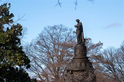 Restoring Confederate Memorial Removed From Arlington Could Cost 10M