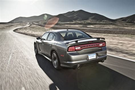 Review 2012 Dodge Charger Srt8 A Speedster With A Conscience Review 2012 Dodge Charger Srt8 A Speedster With A Conscience